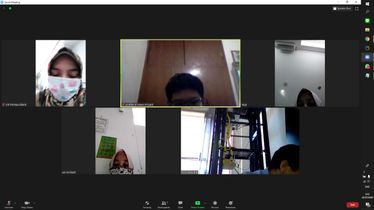 Odoo • Image and Text