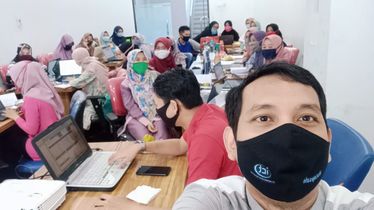 Odoo • Image and Text