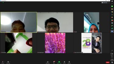 Odoo • Image and Text